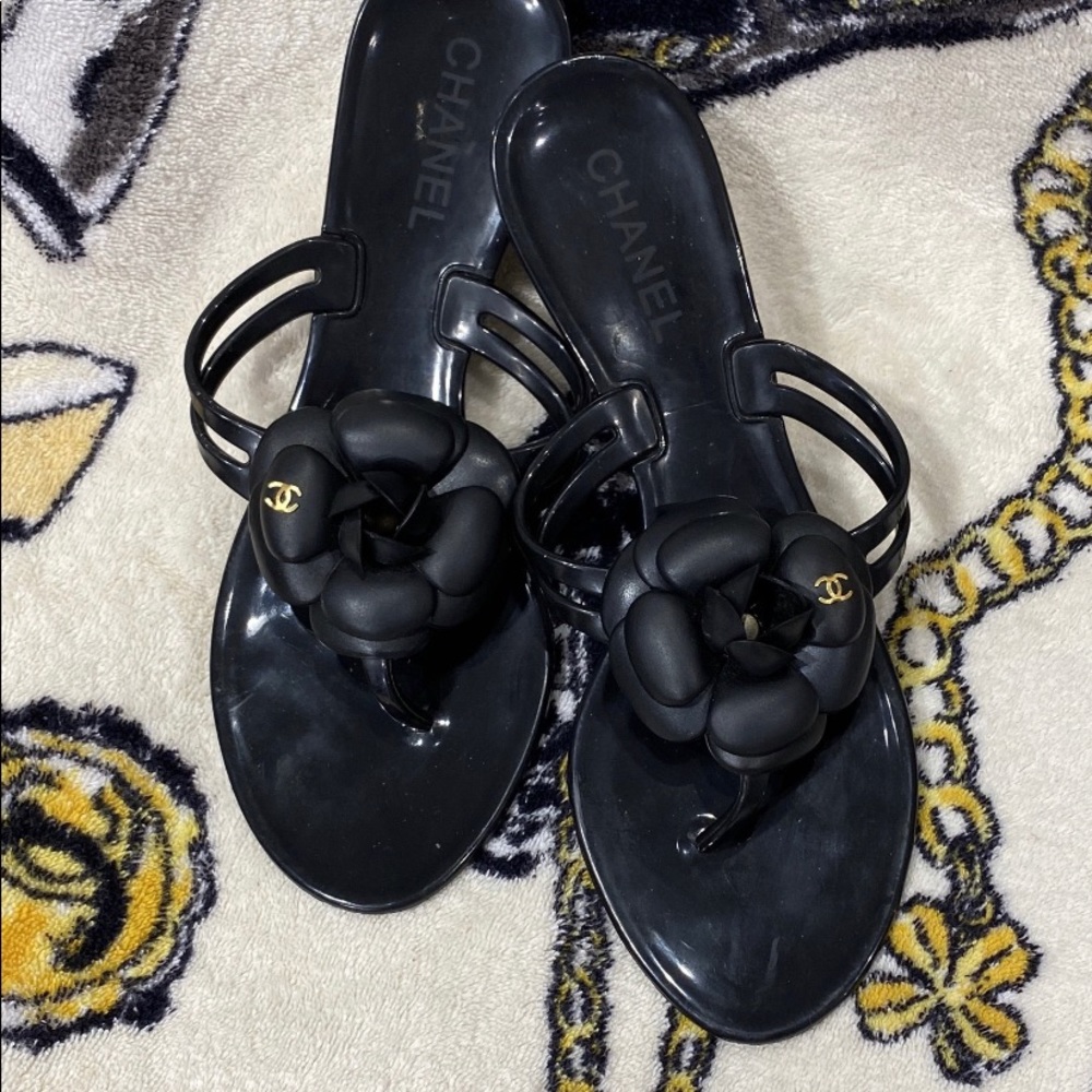 Authentic Chanel black jelly camellia sandals 39 - Picture 3 of 6